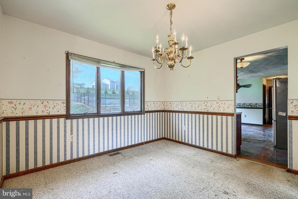 Image 13 of property listing at 2625 OLD TANEYTOWN RD, Westminster, MD 21158