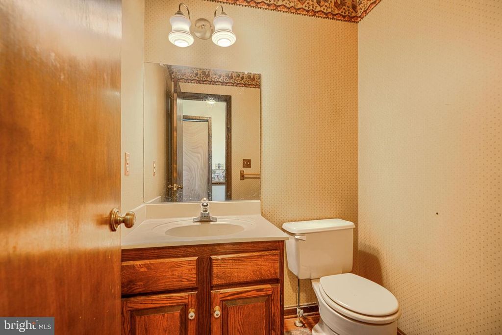 Image 25 of property listing at 2625 OLD TANEYTOWN RD, Westminster, MD 21158