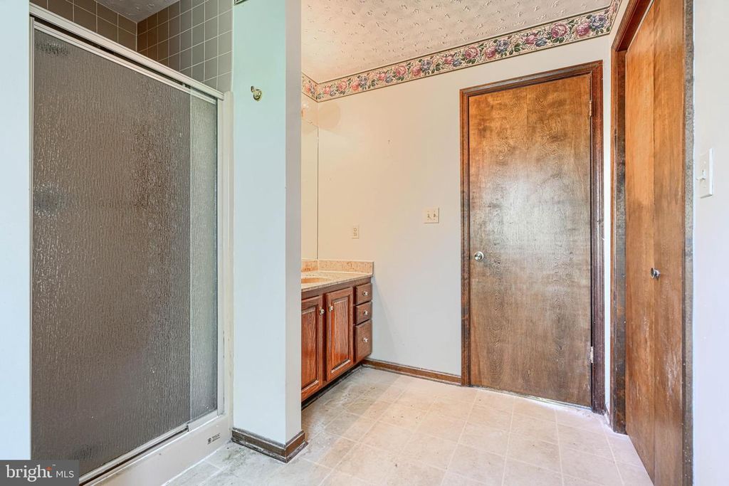 Image 34 of property listing at 2625 OLD TANEYTOWN RD, Westminster, MD 21158