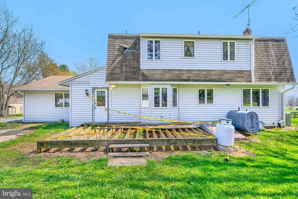 Image 48 of property listing at 2625 OLD TANEYTOWN RD, Westminster, MD 21158