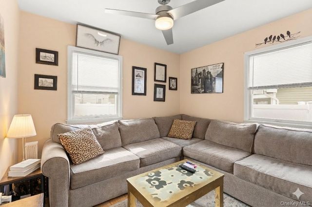 8 Garden Boulevard, Hicksville, NY 11801