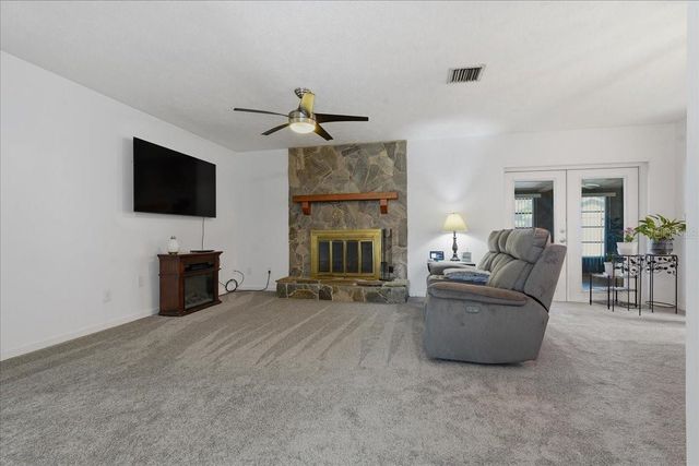 3809 PARKSIDE DRIVE, Valrico, FL 33594