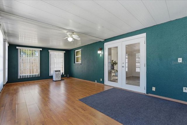 3809 PARKSIDE DRIVE, Valrico, FL 33594