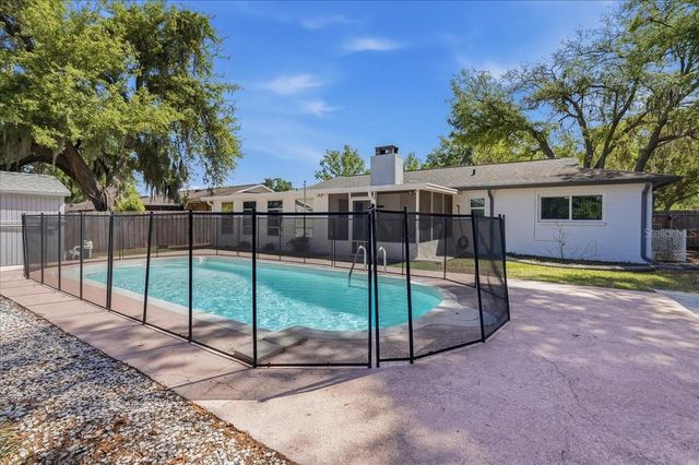 3809 PARKSIDE DRIVE, Valrico, FL 33594