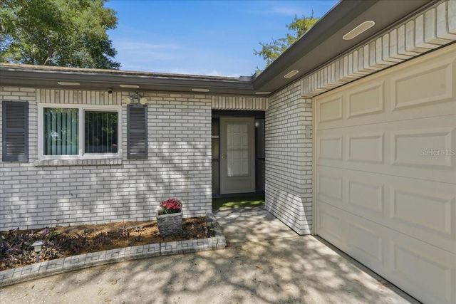 3809 PARKSIDE DRIVE, Valrico, FL 33594