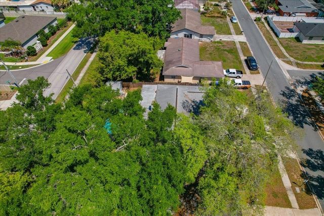 3809 PARKSIDE DRIVE, Valrico, FL 33594