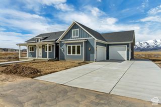 8077 N BRISTLE CONE RD, Eagle Mountain, UT 84005