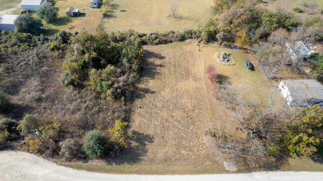 6300 S Lakeside Hills Court, Granbury, TX 76048