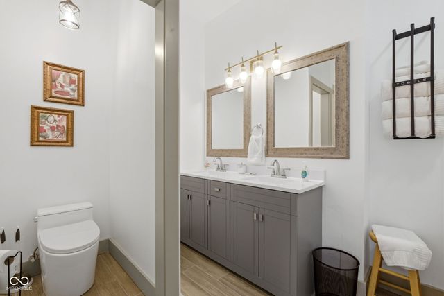 412 W 11th Street, Anderson, IN 46016