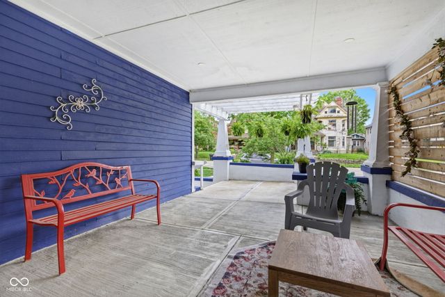 412 W 11th Street, Anderson, IN 46016
