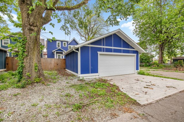 412 W 11th Street, Anderson, IN 46016