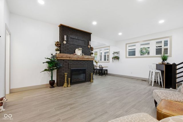 412 W 11th Street, Anderson, IN 46016