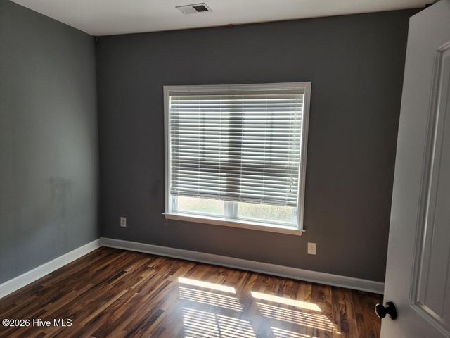 105 E Lake Drive, Goldsboro, NC 27534