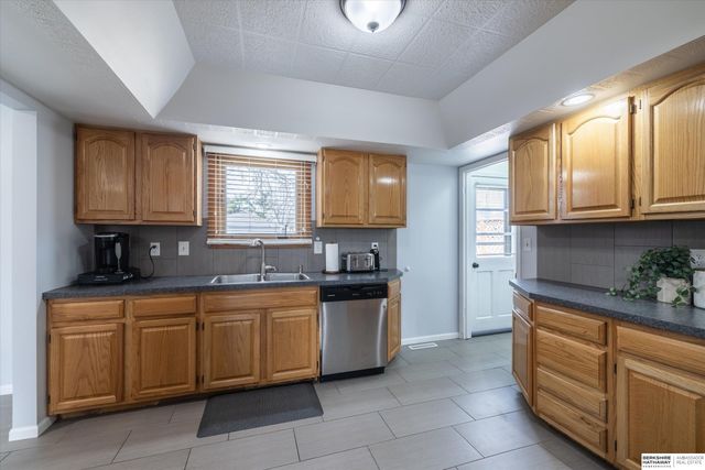 3701 N 2nd Street, Lincoln, NE 68521