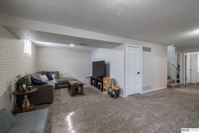 3701 N 2nd Street, Lincoln, NE 68521