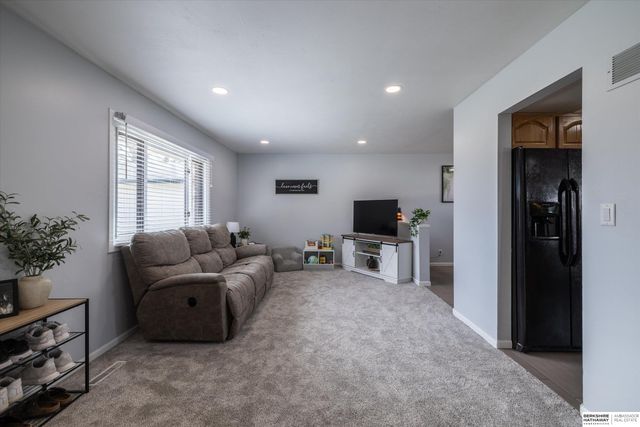 3701 N 2nd Street, Lincoln, NE 68521