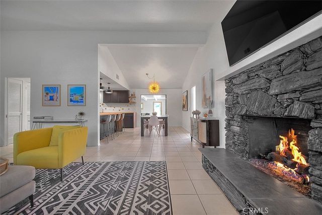 1261 Linda Vista, Palm Springs, CA 92262