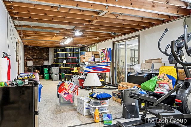 5328 Lindenwood Street, Kalamazoo, MI 49004