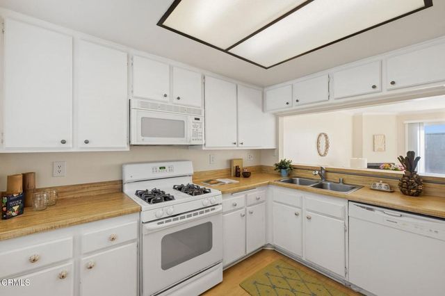 3017 Kelp Lane, Oxnard, CA 93035