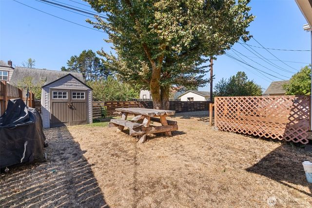 2211 Washington Street, Shelton, WA 98584