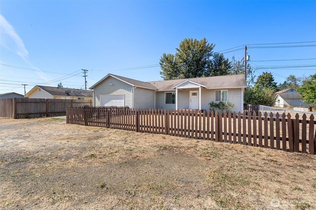 2211 Washington Street, Shelton, WA 98584