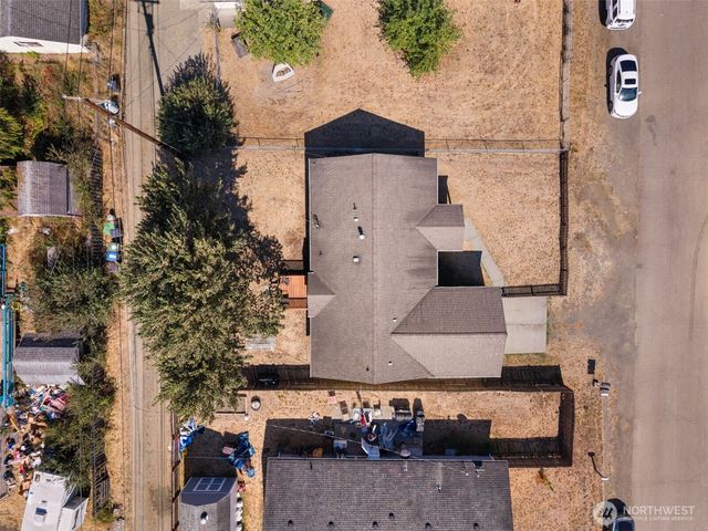 2211 Washington Street, Shelton, WA 98584