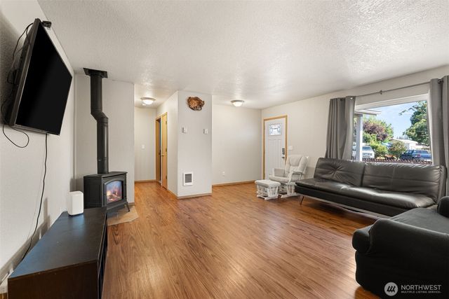2211 Washington Street, Shelton, WA 98584