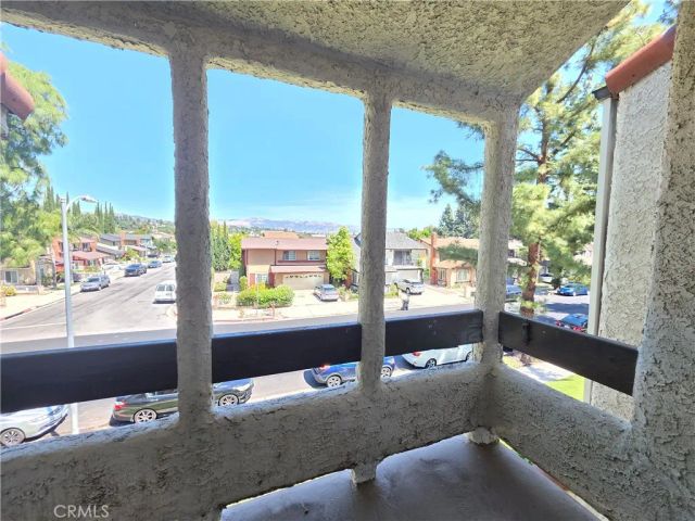 22040 Strathern, Canoga Park, CA 91304