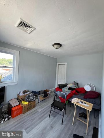 178 N BROADWAY, Pennsville, NJ 08070