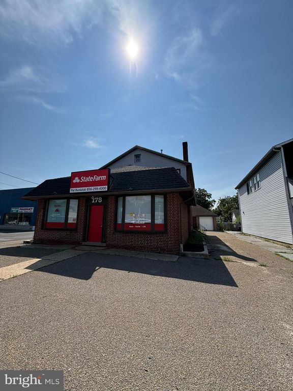 178 N BROADWAY, Pennsville, NJ 08070