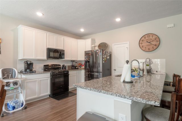 127 Worley Way, Huntsville, TX 77320
