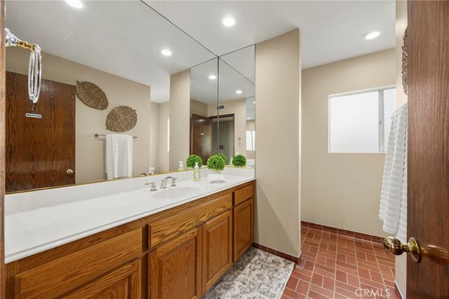 130 N Avenida Veracruz, Anaheim Hills, CA 92808