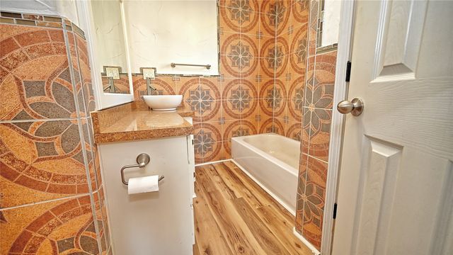 900 N Lamb Street, Bowie, TX 76230