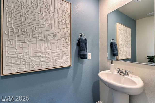 10409 Ricordi Street 201, Las Vegas, NV 89141