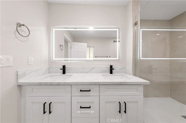 4851 Via Frondosa, Yorba Linda, CA 92886