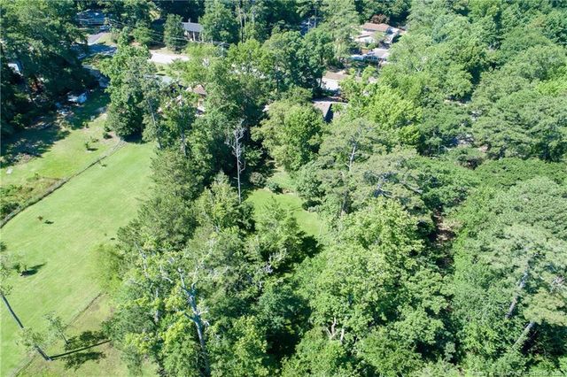 2006 Forest Hills Drive, Fayetteville, NC 28303