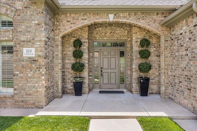 108 CAPROCK Lane, Amarillo, TX 79118
