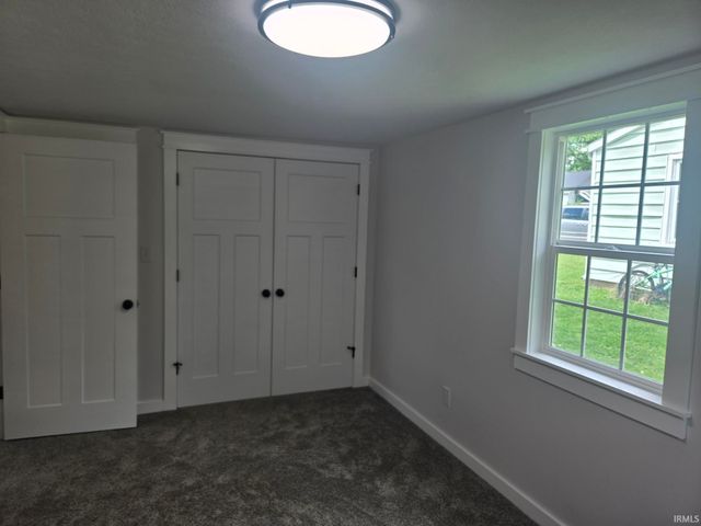 2515 S Ford Avenue, Bloomington, IN 47403