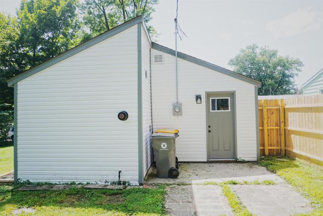 2515 S Ford Avenue, Bloomington, IN 47403