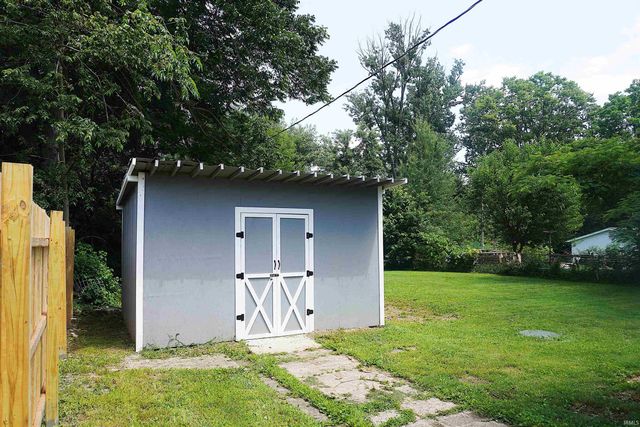 2515 S Ford Avenue, Bloomington, IN 47403