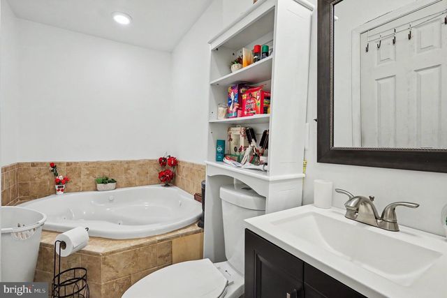 1224 WALTER ST SE, Washington, DC 20003