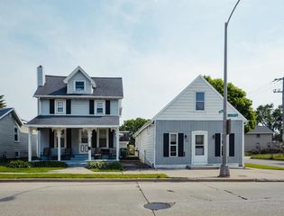 68 E 9TH STREET, Fond Du Lac, WI 54935