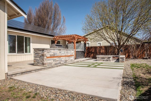516 W Bridgewood Lane, Ellensburg, WA 98926