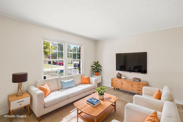 6269 Tessie Circle, Burlington, KY 41005