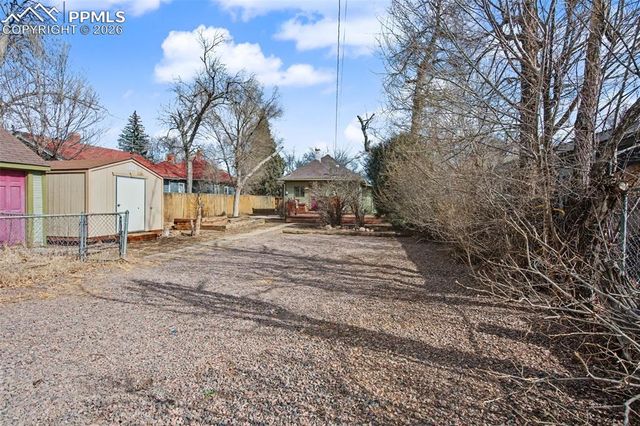1513 W Cucharras Street, Colorado Springs, CO 80904