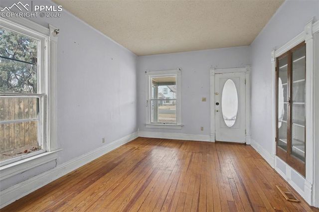 1513 W Cucharras Street, Colorado Springs, CO 80904