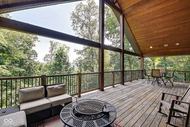 4568 State Road 135 S, Nashville, IN 47448