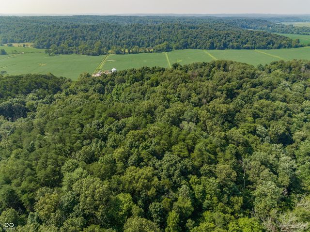 4568 State Road 135 S, Nashville, IN 47448