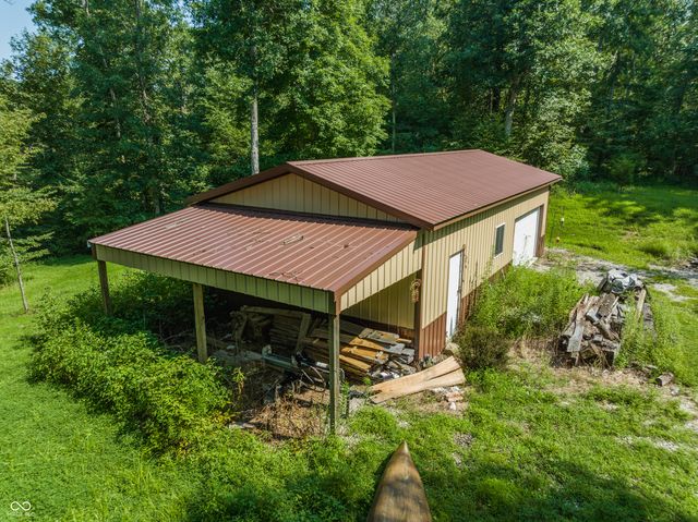 4568 State Road 135 S, Nashville, IN 47448