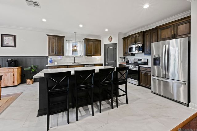 4908 Trial Dr, Addis, LA 70710